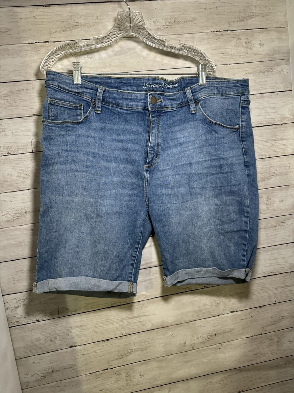 Universal Thread Women’s Plus Size Shorts 22W High Rise Bermuda Jean Shorts